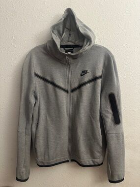 Nike Light Gray Fleece hoodie